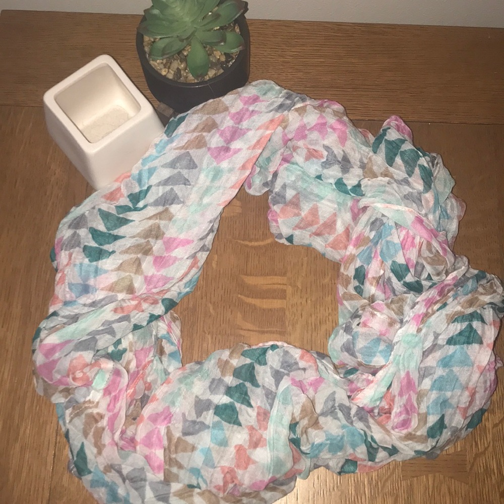 Infinity scarf
